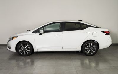NISSAN SUNNY 1.6 SV CVT + LED (2024)