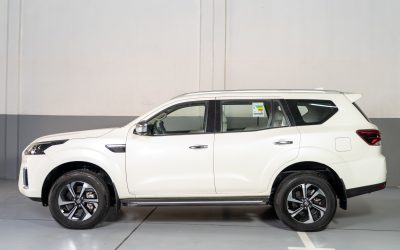 NISSAN X-TERRA 2.5L PLATINUM 4WD (2024)