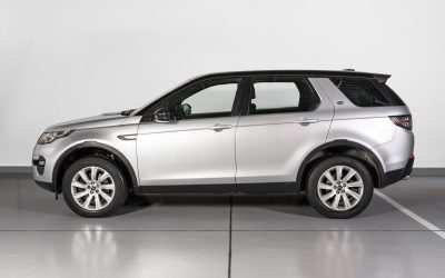 LAND ROVER- Discovery (2015)